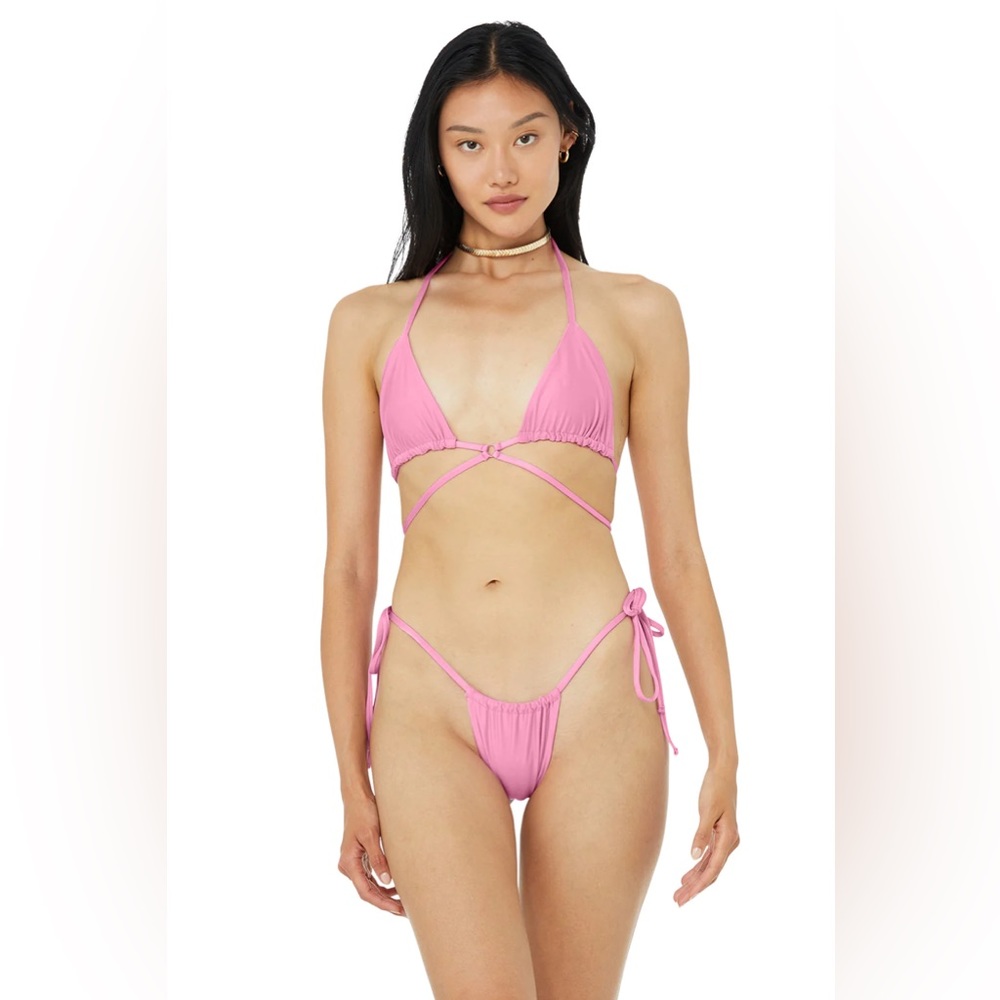 Frankie’s Bikini x Alo Yoga Bikini